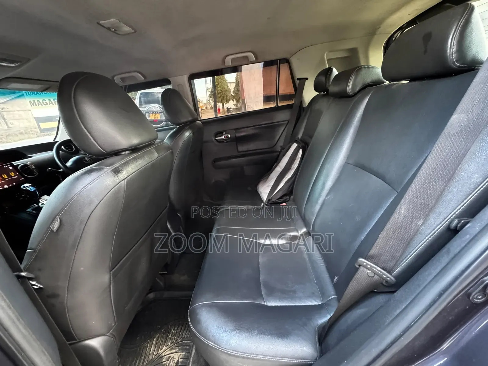 Toyota Corolla Rumion 2009 Black