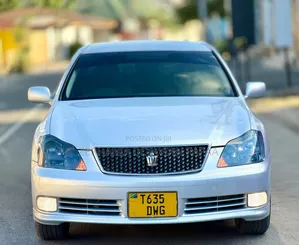 Toyota Crown 2007 Silver