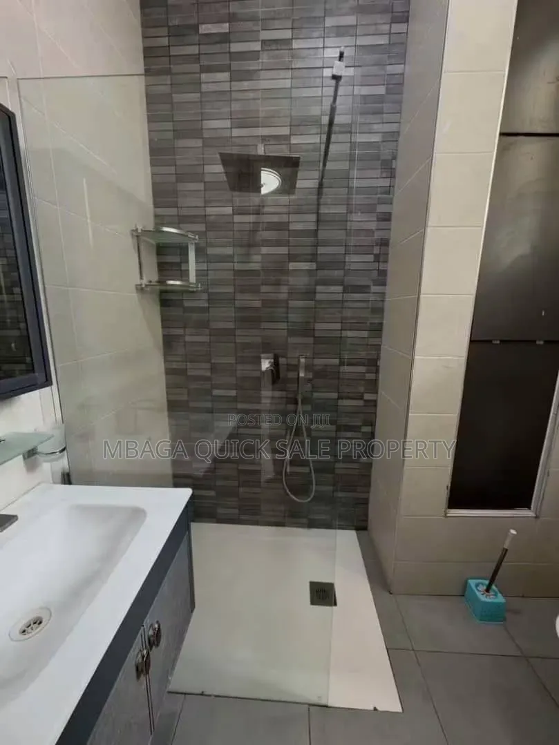 Furnished 2bdrm Apartment in Oyster Bay for rent