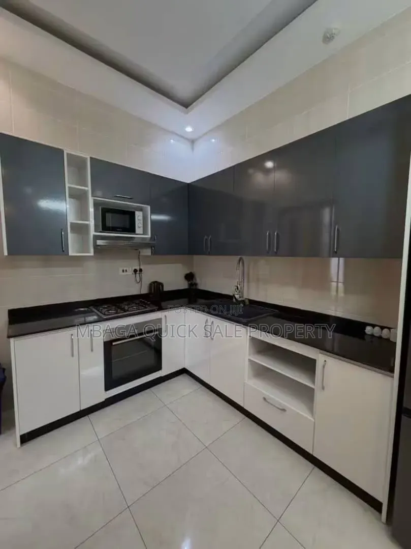 Furnished 2bdrm Apartment in Oyster Bay for rent