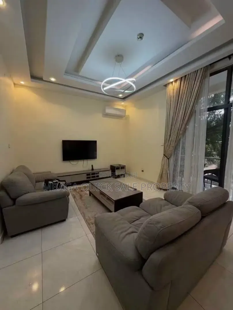 Furnished 2bdrm Apartment in Oyster Bay for rent