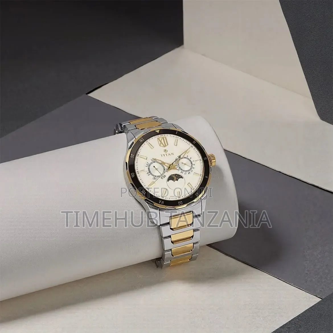 TITAN 1688KM Series Men's Watch – Premium Design