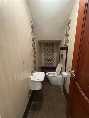 Furnished 3bdrm Villa in Ada Estate for rent