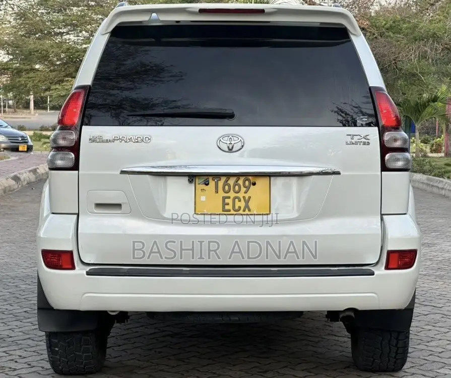 Toyota Land Cruiser Prado 3.0 D-4D 5dr 2006 Pearl