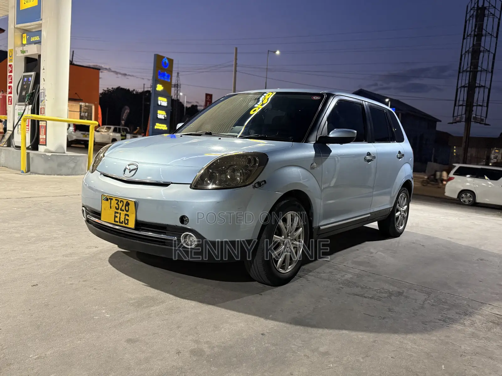 Mazda Verisa 2006 Blue