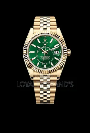 Rolex Sky-Dweller in Yellow Gold