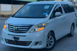 Toyota Alphard 2010 White