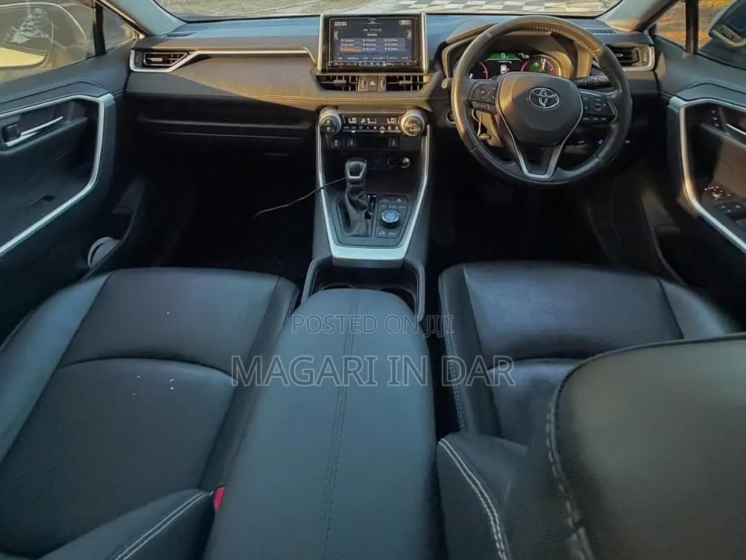 Toyota RAV4 2020 White