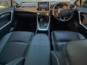 Toyota RAV4 2020 White
