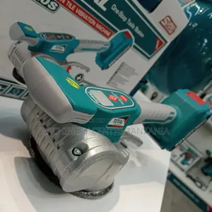 Cordeless Tile Vibrating Machine 20V Total