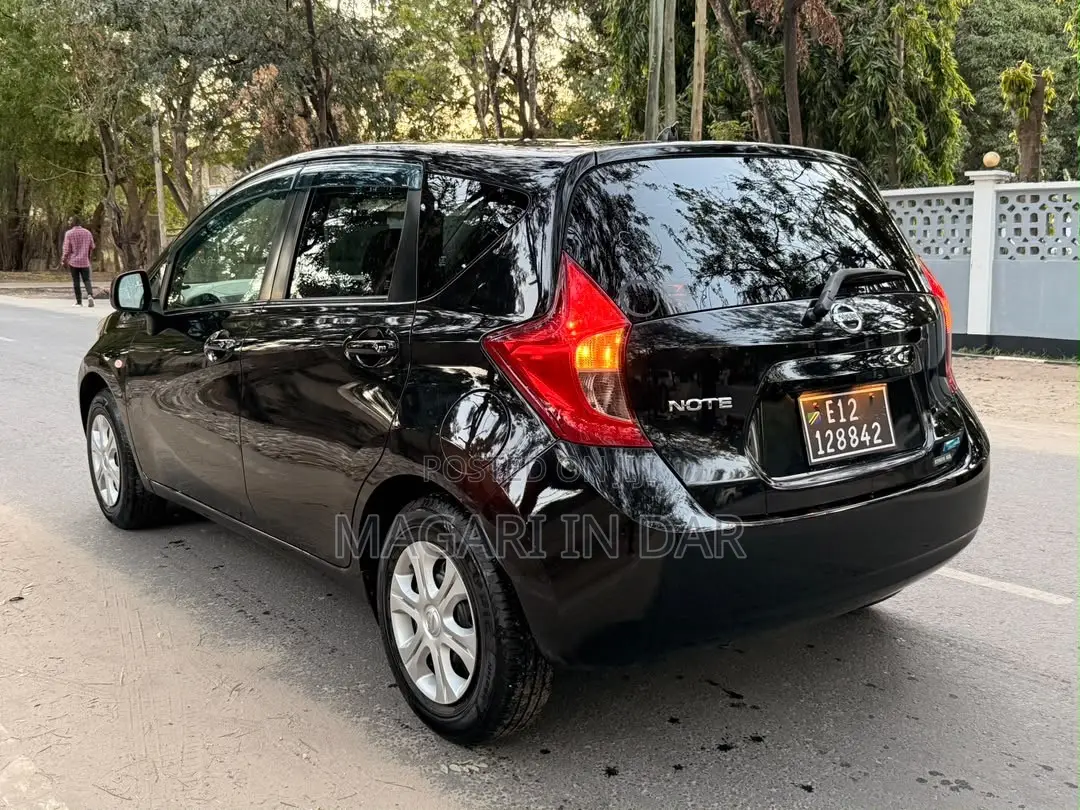 Nissan Note 2014 Black