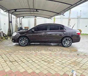 Toyota Premio 2006 Maroon
