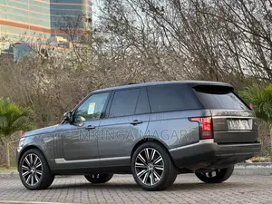 Land Rover Range Rover Vogue 2015 Gray