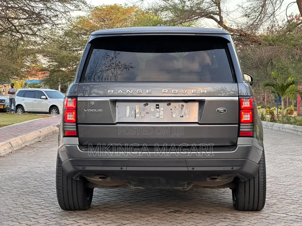 Land Rover Range Rover Vogue 2015 Gray