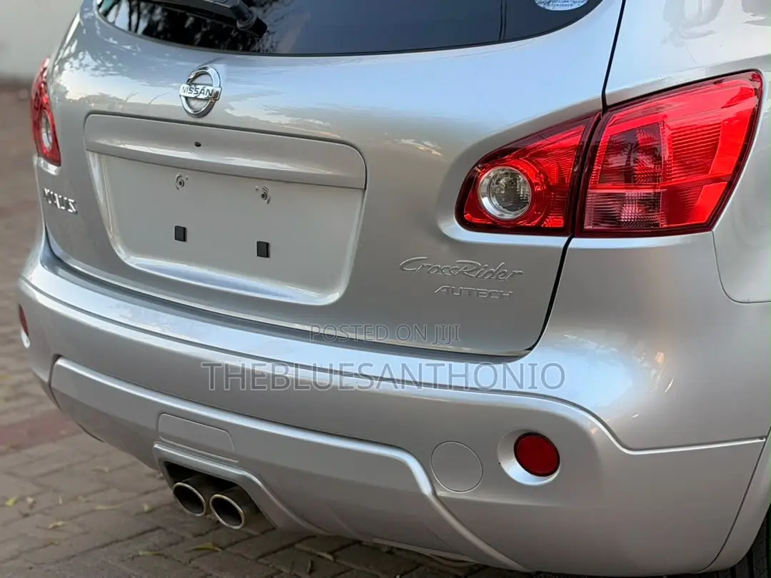 Nissan Dualis 2011 Silver