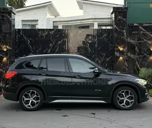 BMW X1 xDrive28i AWD 2016 Black