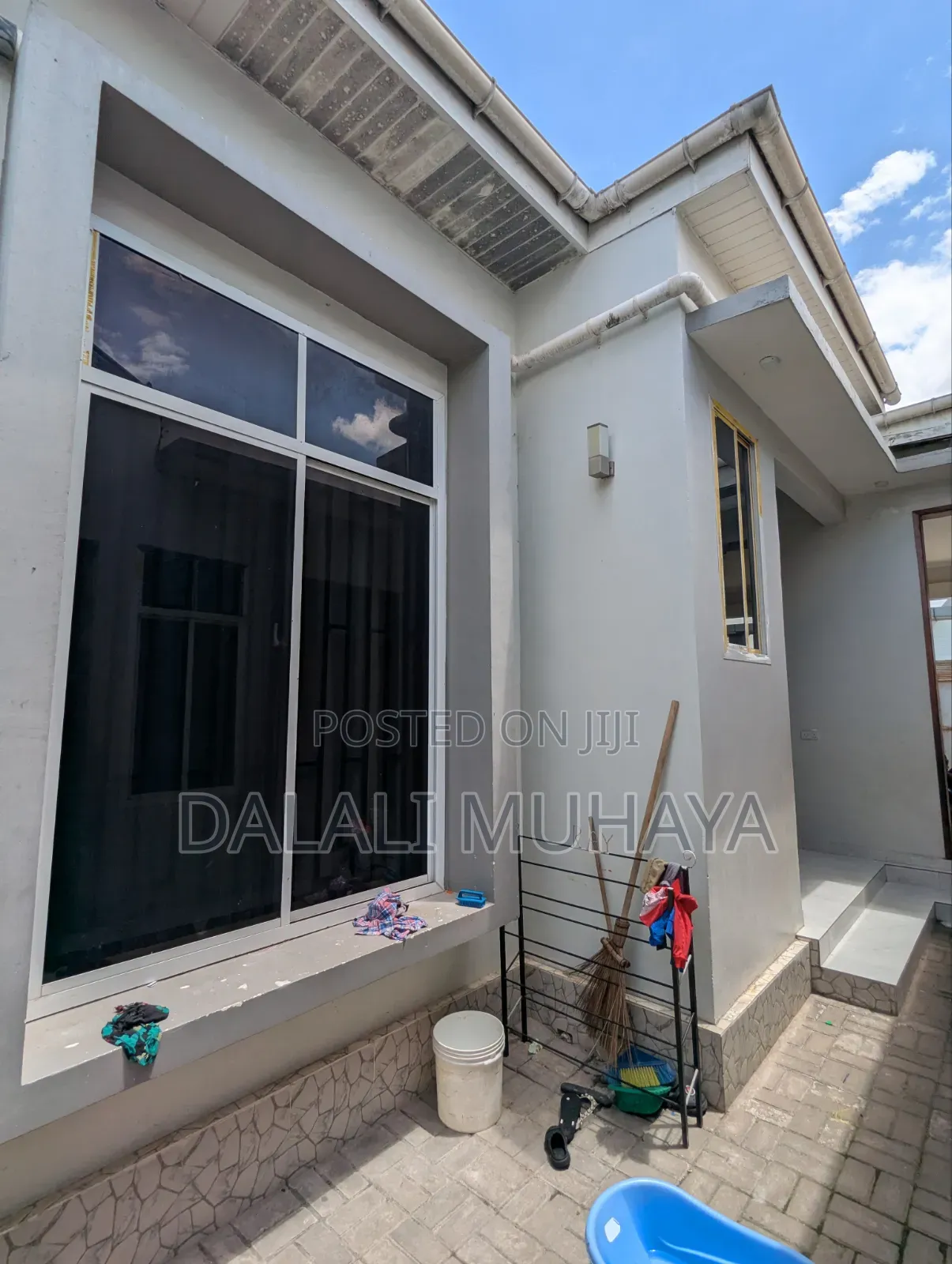 4bdrm House in Stendi Street, Ukonga for sale