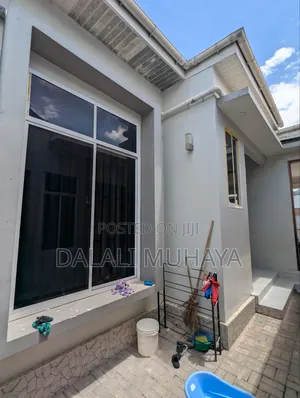 4bdrm House in Stendi Street, Ukonga for sale