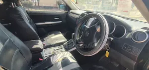 Suzuki Escudo 2005 Silver