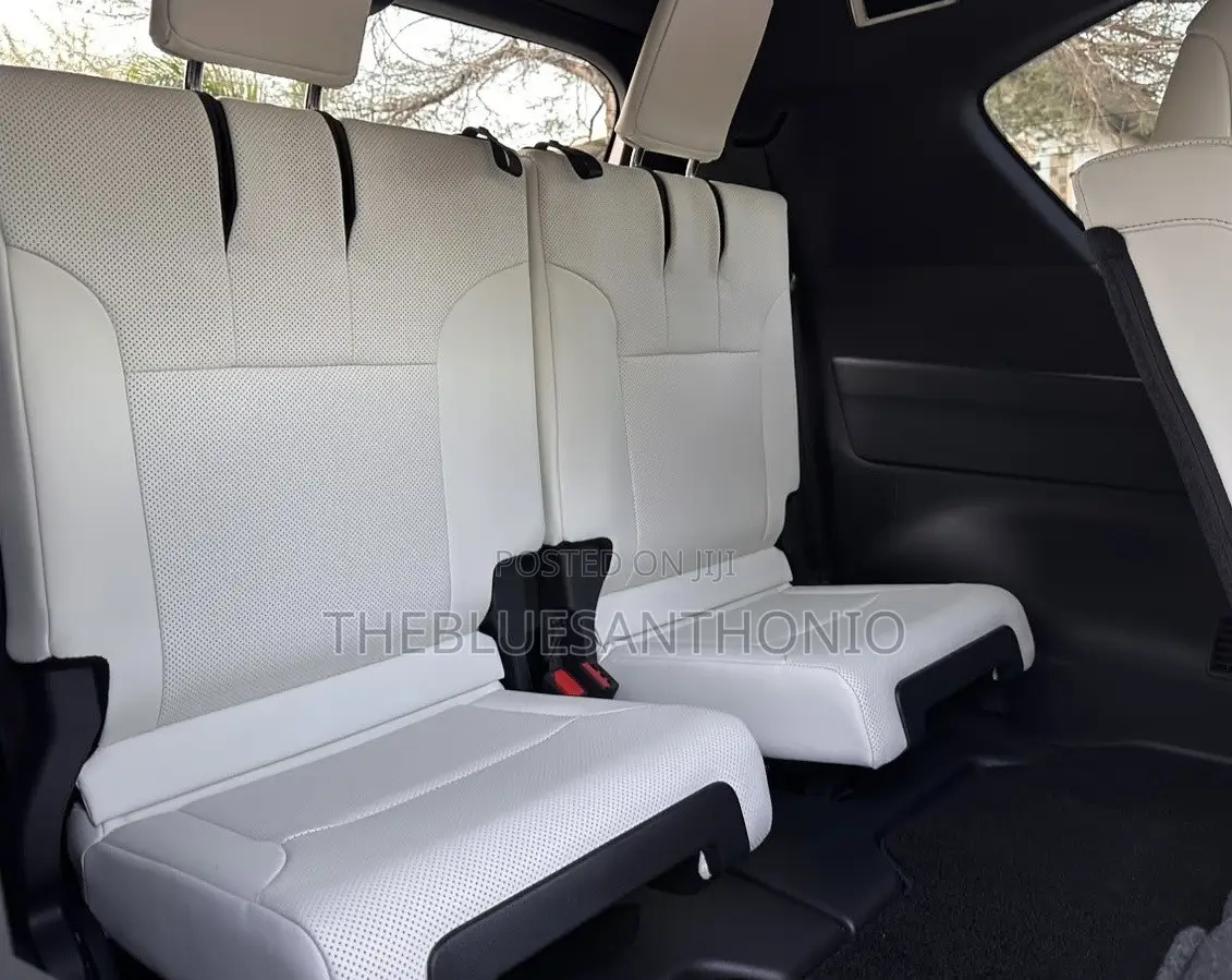 Lexus LX 2025 Pearl