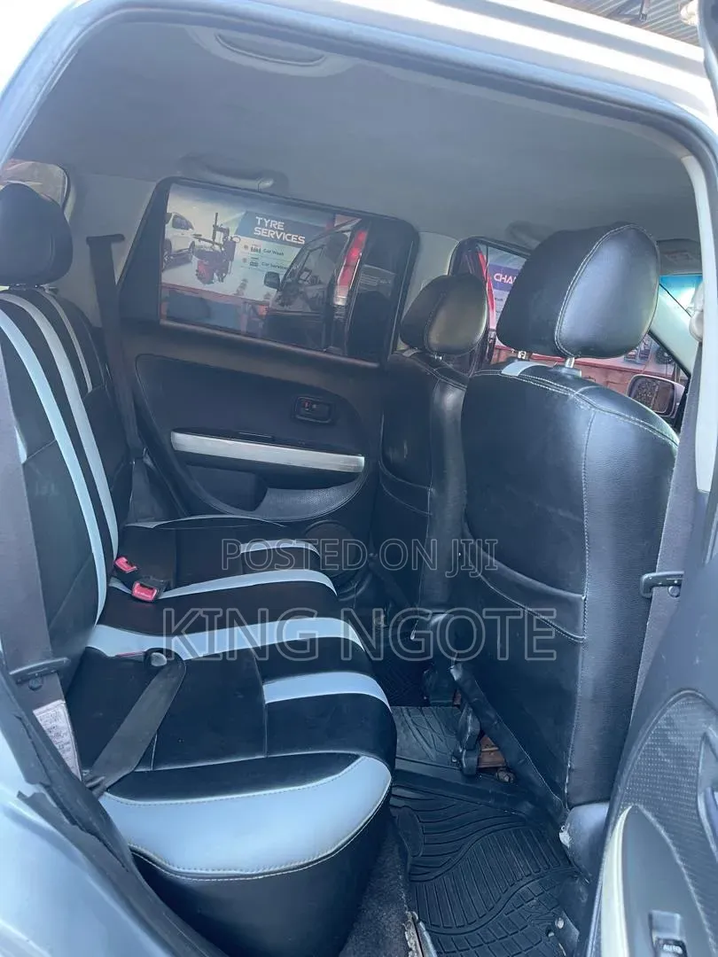 Toyota IST 2005 Silver