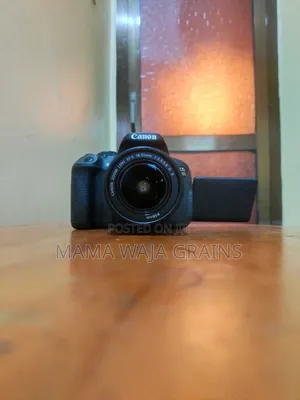 Original Canon 700D Used Like New With 18-55mm Lens + All Accessories