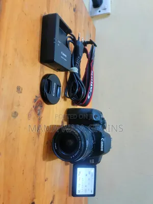 Original Canon 700D Used Like New With 18-55mm Lens + All Accessories