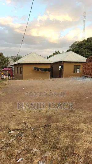 6bdrm House in Isamilo for sale