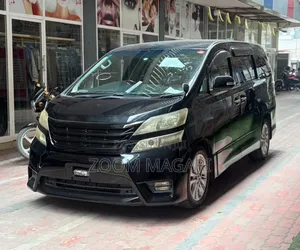 Toyota Vellfire 2010 Black
