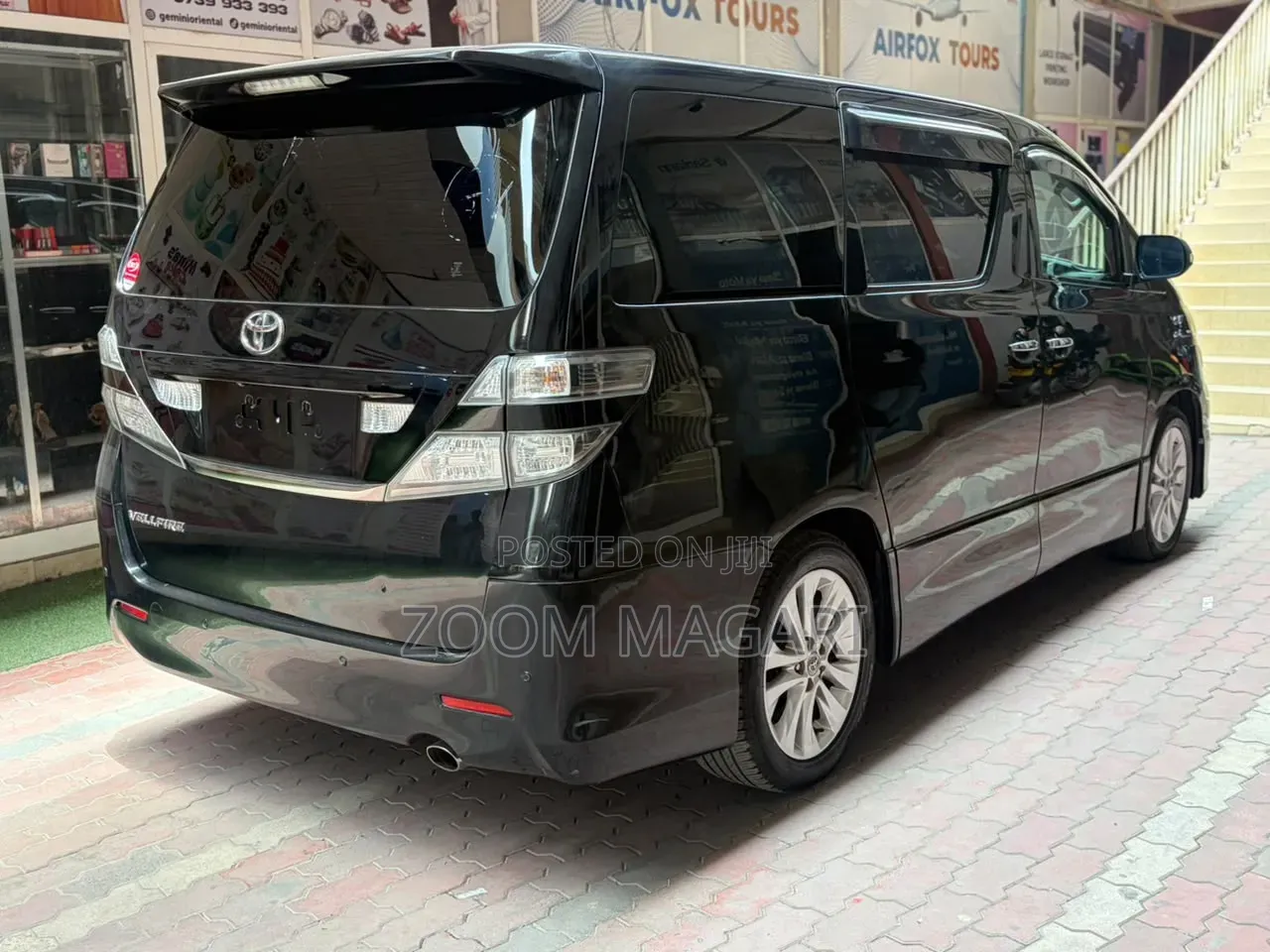 Toyota Vellfire 2010 Black