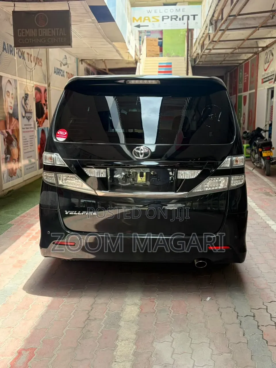Toyota Vellfire 2010 Black