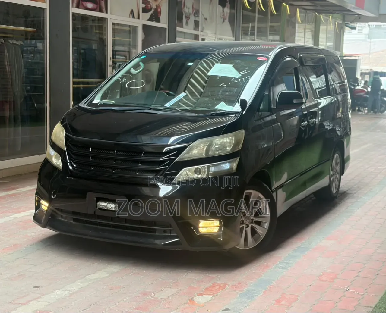 Toyota Vellfire 2010 Black