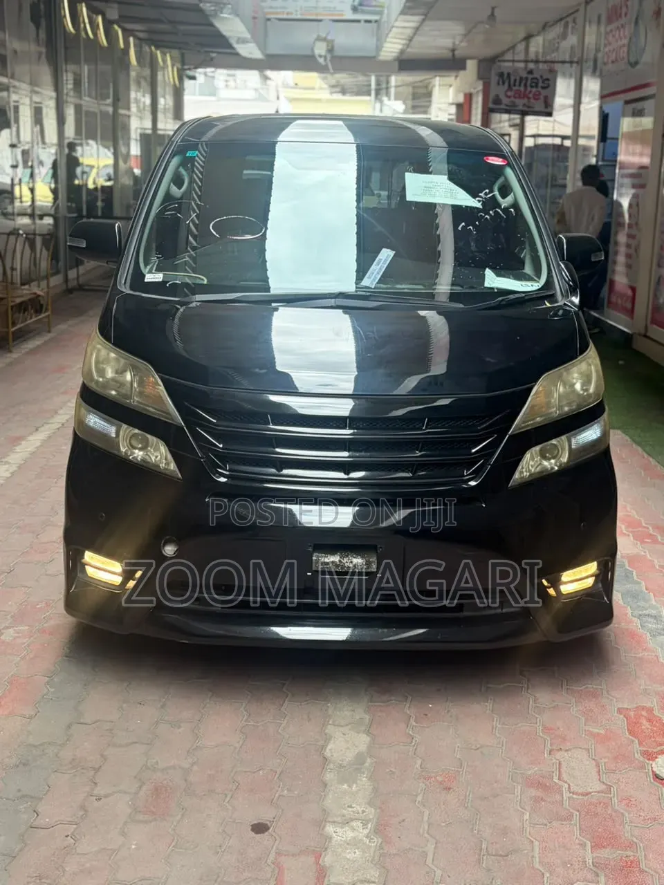 Toyota Vellfire 2010 Black