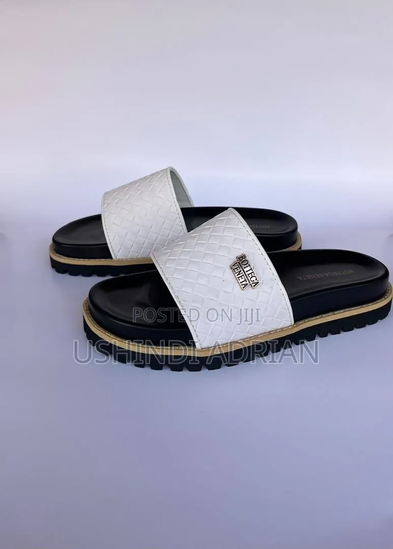 new Arrival—sendo Ravenzox Shoesprice: 120,000/= TSH