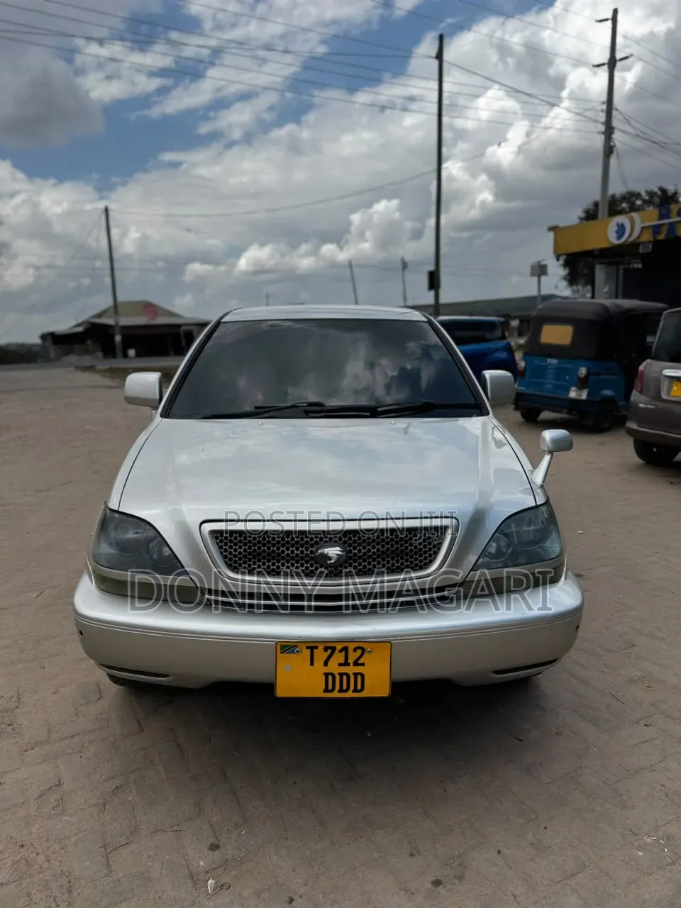 Toyota Harrier 2003 Silver