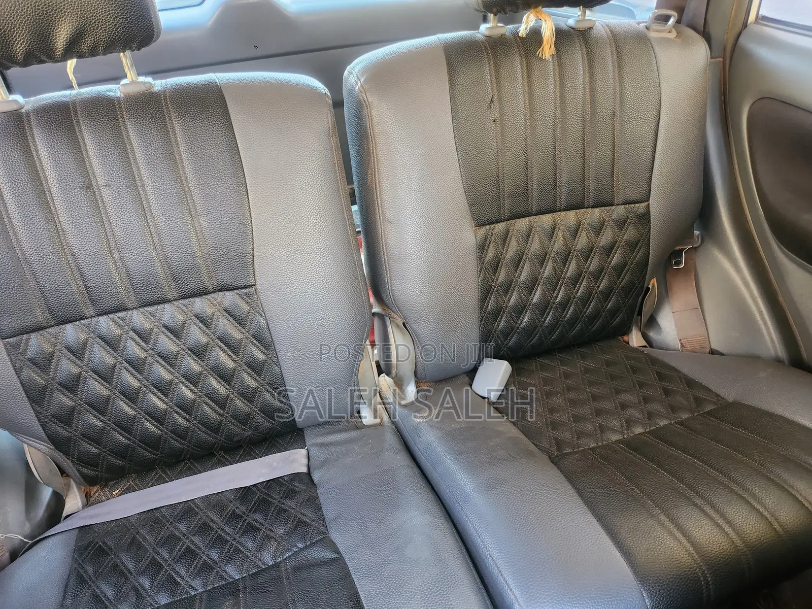 Toyota RAV4 Base AWD 2001 Off white