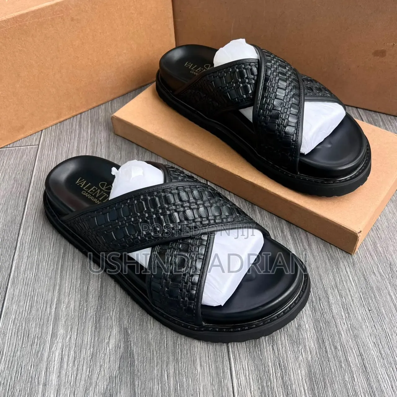 new Arrival—sendo Orvandel Shoesprice: 110,000/= Tsh