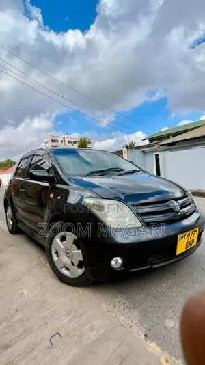 Toyota IST 2005 Black