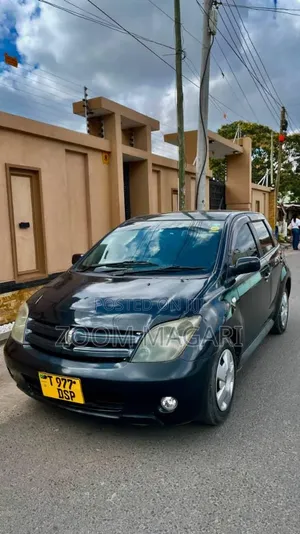 Toyota IST 2005 Black