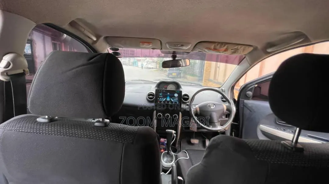 Toyota IST 2005 Black