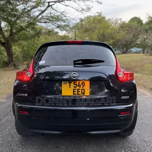 Nissan Juke 2012 Black