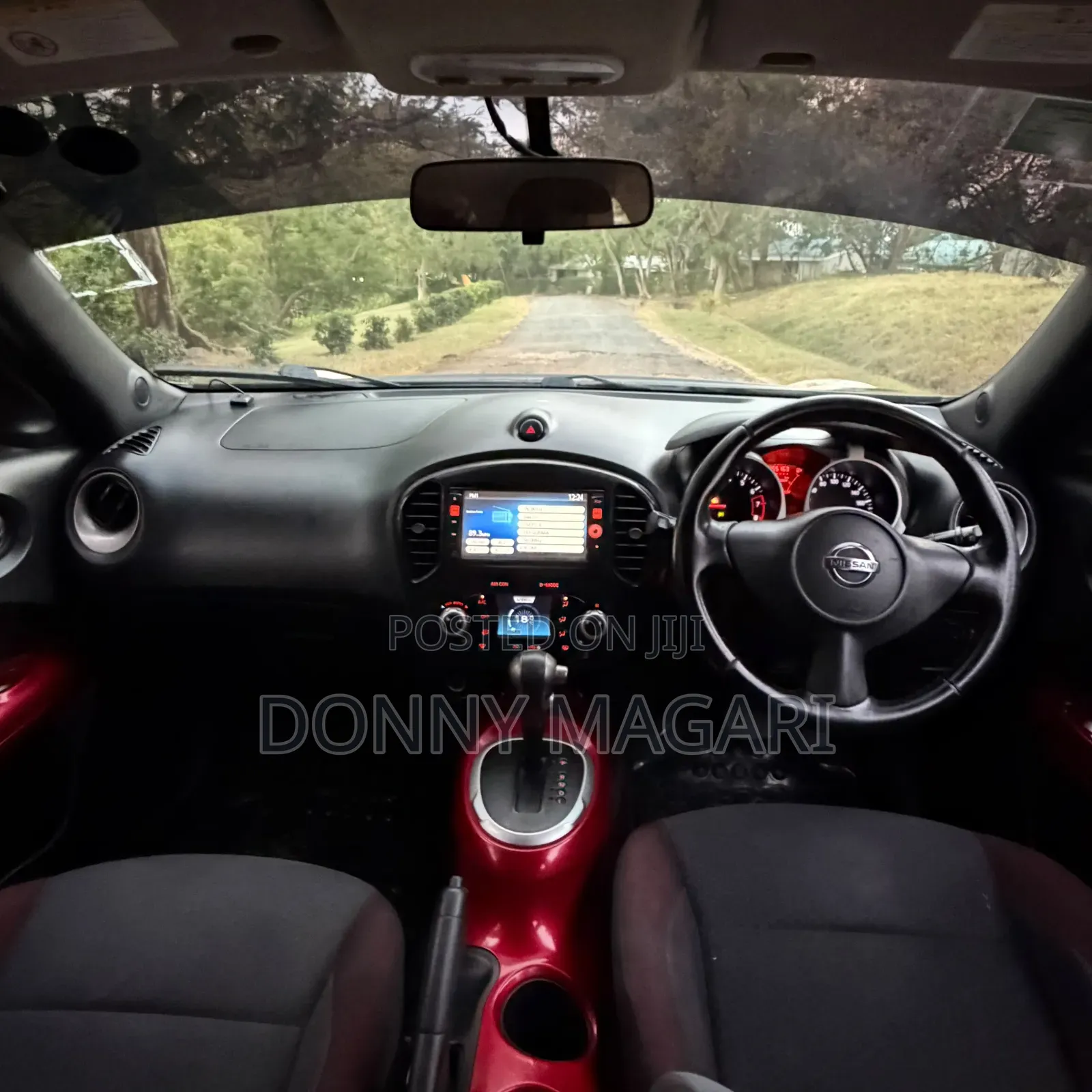 Nissan Juke 2012 Black
