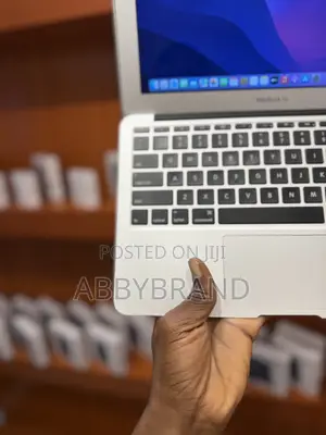 Laptop Apple MacBook 2015 8GB Intel Core i5 SSD 128GB