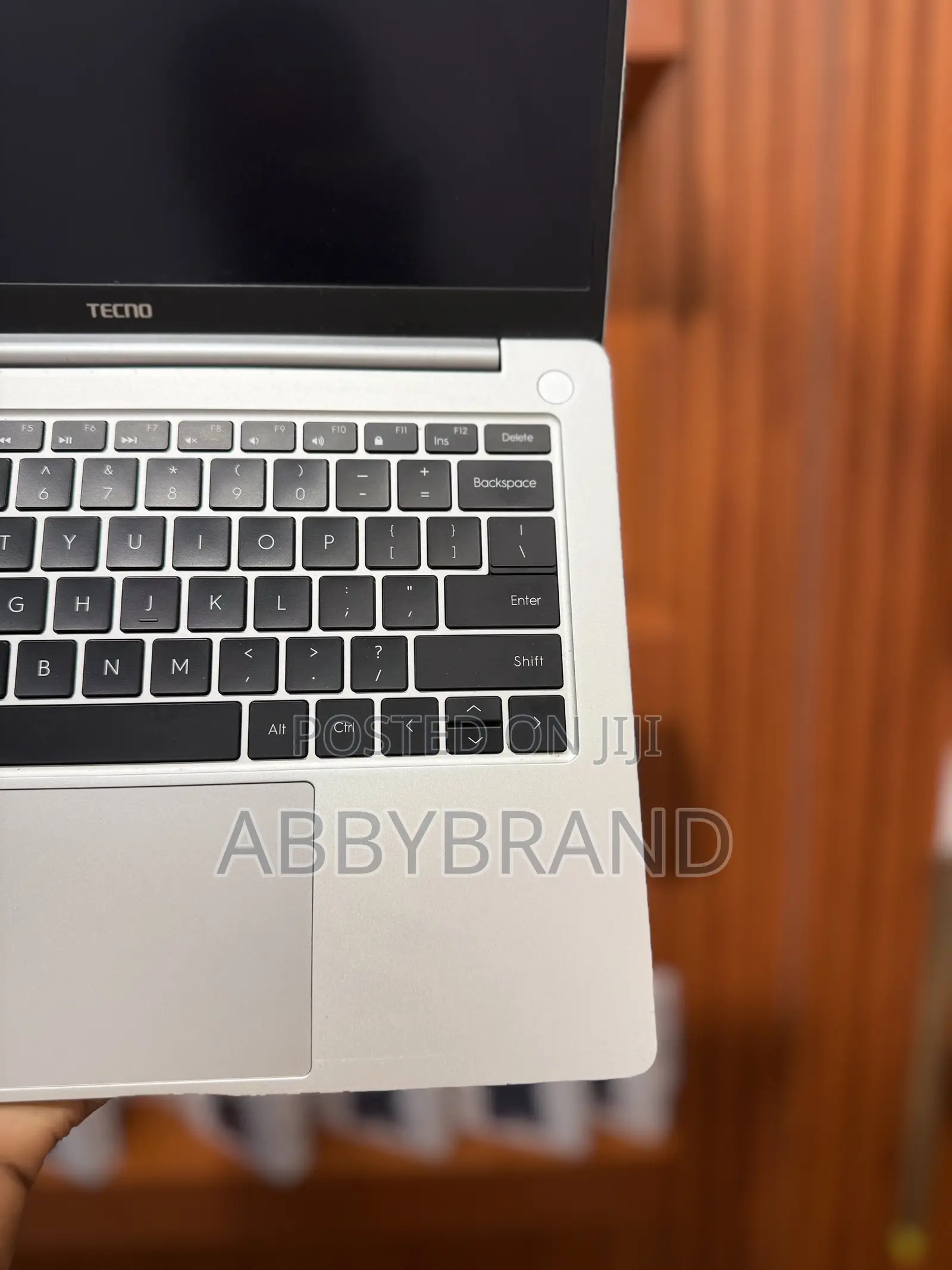 Laptop Tecno MEGABOOK T1 16GB Intel Core i5 SSD 256GB