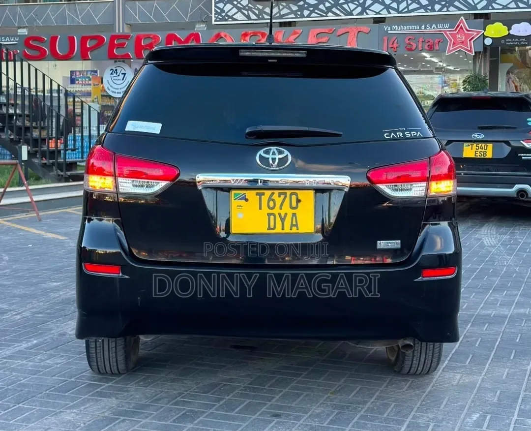 Toyota Wish 2011 Black