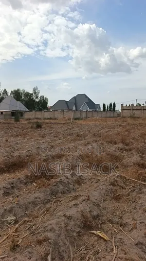 Plot for Sale Nyamhongoro Meanza