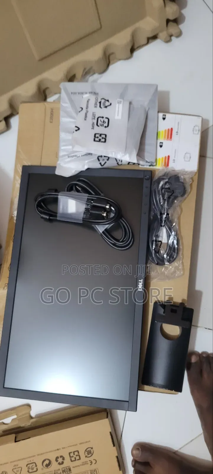 New Desktop Computer Dell Vostro 3030 8GB Intel Core i3 SSD 512GB