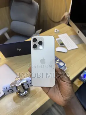 Apple iPhone 16 Pro Max 256 GB Gold