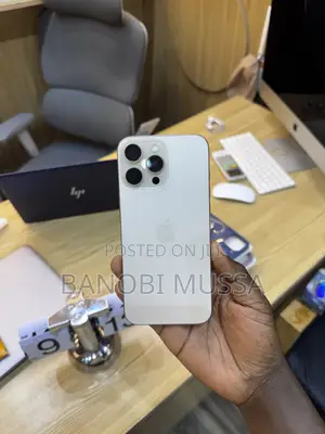 Apple iPhone 16 Pro Max 256 GB Gold