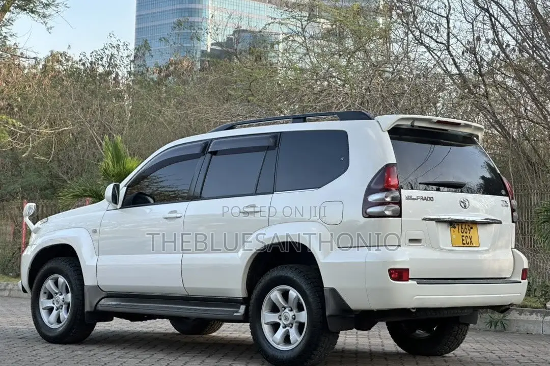 Toyota Land Cruiser Prado 2006 Pearl